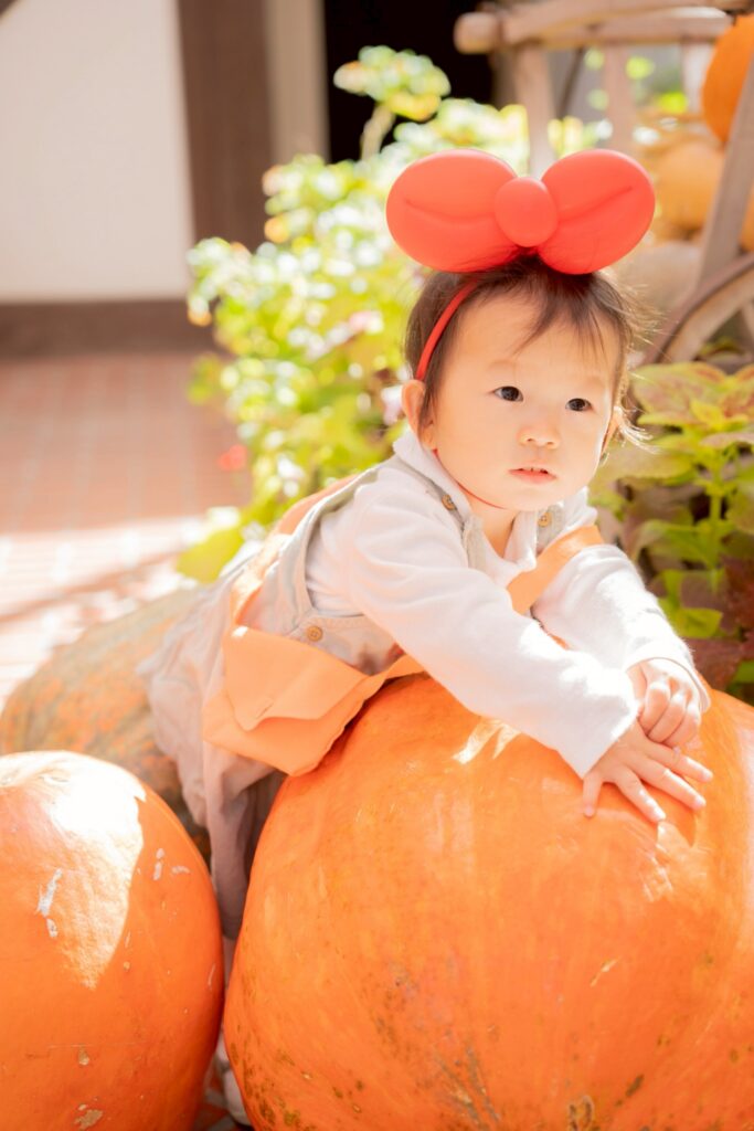 大きなかぼちゃと赤ちゃん｜ハロウィン撮影会